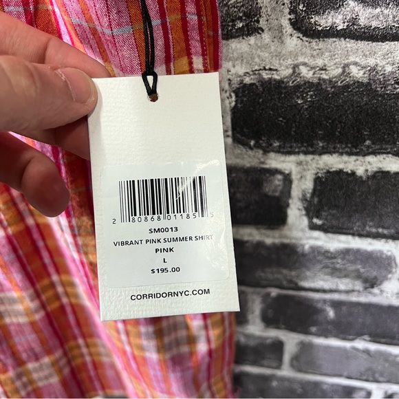NWT Corridor NYC Vibrant Pink Summer Shirt - Size L - Picture 7 of 12